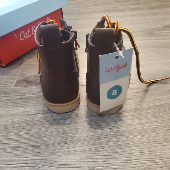 NEW cat & jack boots - Picture 3 of 7